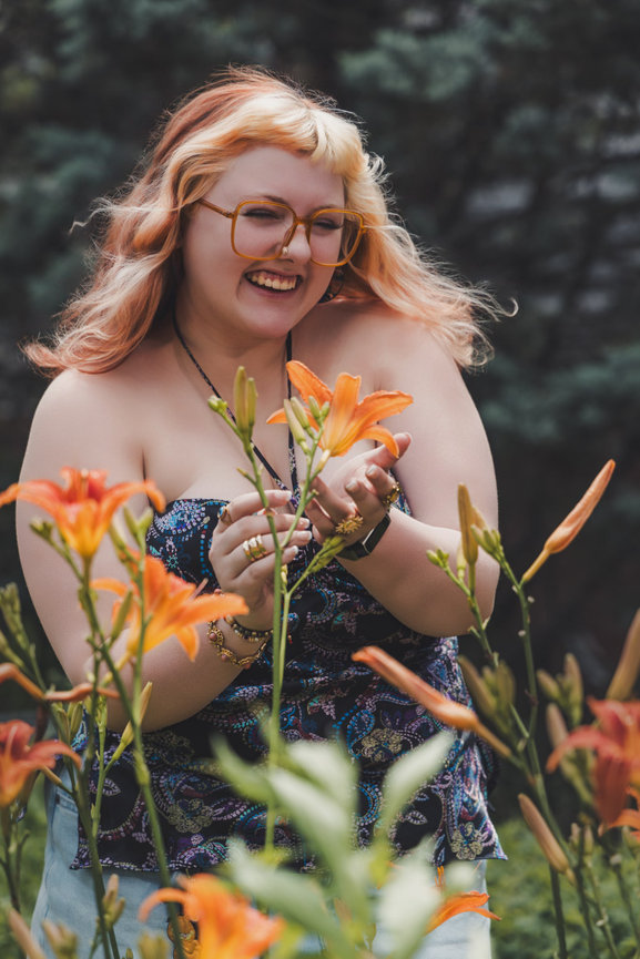 Central High School senior portraits in UT Gardens